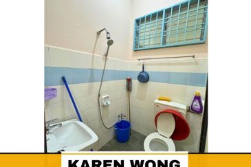 FULLY EXTENDED RENOVATED BANDAR PUTERI JAYA 1 Storey Terrace for Sale