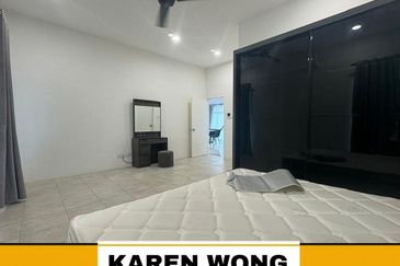 PARTLY FURNISHED WESTFIELD YARRA PARK 1 Storey SEMi DETACHED for Sale