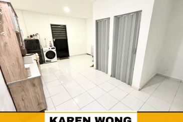 FULLY EXTENDED TAMAN KELADI GOOD CONDITION 1 Storey Terrace for Sale