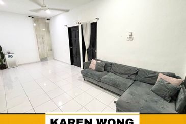 FULLY EXTENDED TAMAN KELADI GOOD CONDITION 1 Storey Terrace for Sale