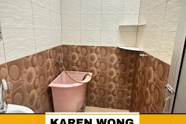 FULLY EXTENDED TAMAN PERMAI NEAR PADANG TEMUSU 1 Storey Terrace for Rent