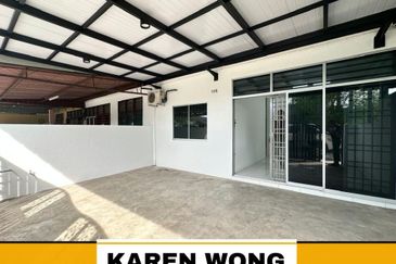 FULLY EXTENDED TAMAN PERMAI NEAR PADANG TEMUSU 1 Storey Terrace for Rent
