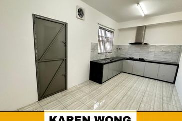 FULLY EXTENDED TAMAN PERMAI NEAR PADANG TEMUSU 1 Storey Terrace for Rent