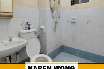 Bandar Laguna Merbok