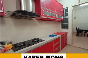 Bandar Laguna Merbok