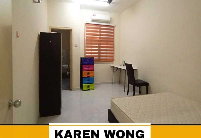 Bandar Laguna Merbok