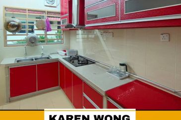 Bandar Laguna Merbok