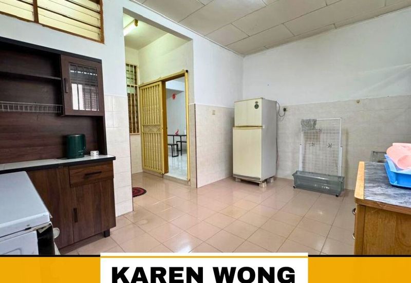 TAMAN KEMPAS PARTLY FURNISHED 2 Storey Terrace House for RENT