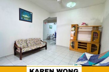 TAMAN KEMPAS PARTLY FURNISHED 2 Storey Terrace House for RENT