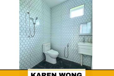 CORNER LOT TAMAN SERI GEDONG Near Taman Sejati RENOVATED 1 Storey Terrace House for Sale