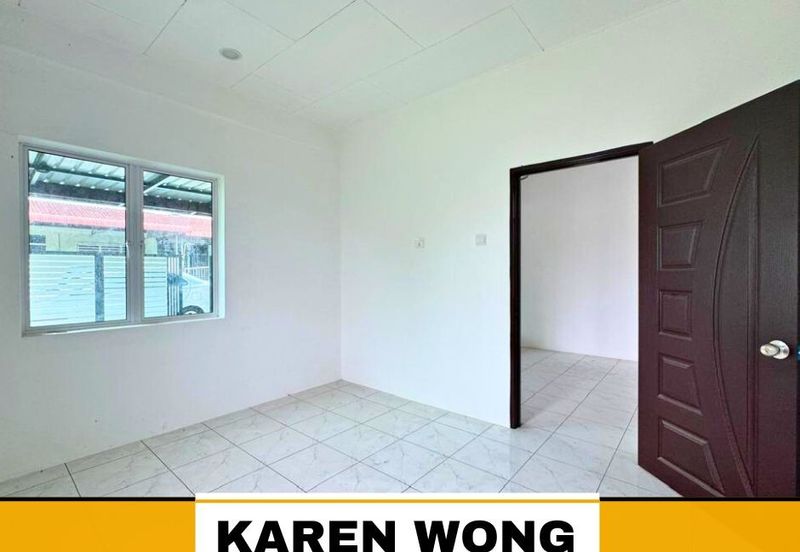 CORNER LOT TAMAN SERI GEDONG Near Taman Sejati RENOVATED 1 Storey Terrace House for Sale