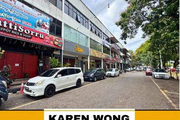 FACING MAINROAD & TENANTED TAMAN KAMPIAN JALAN SEKERAT 3 Storey SHOPLOT for Sale