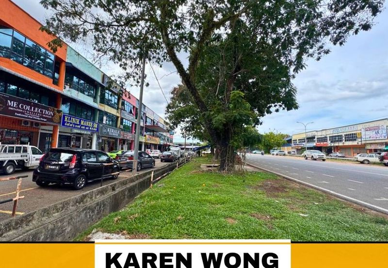 FACING MAINROAD & TENANTED TAMAN KAMPIAN JALAN SEKERAT 3 Storey SHOPLOT for Sale