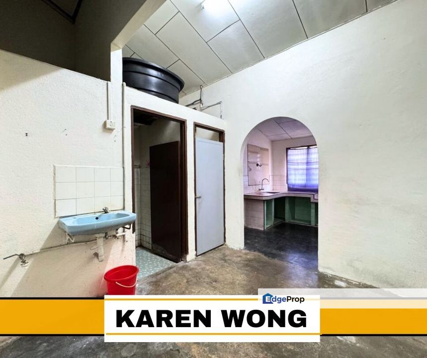 EXTENDED BACKYARD TAMAN KELADI 1 Storey Terrace House for Sale, Kedah, Kulim