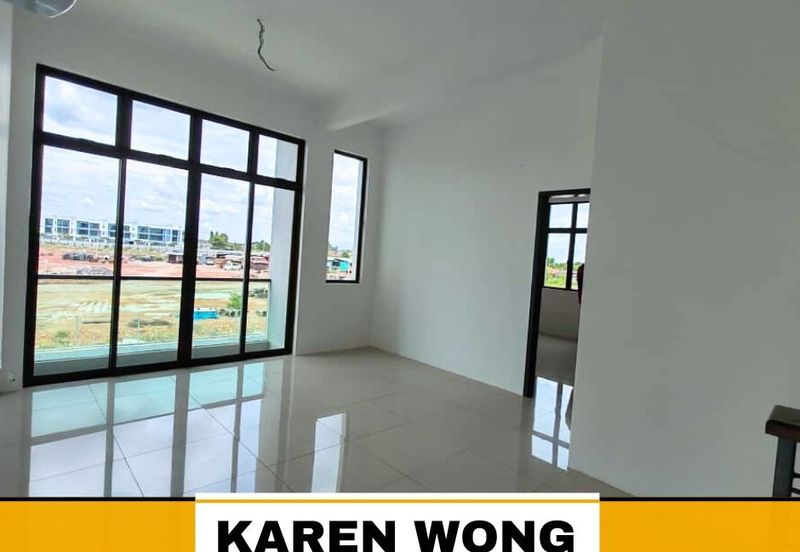 CORNER LOT SELL AT LOST AMAN PARC OPEN FACING 2 Storey SEMI DETACHED for Sale