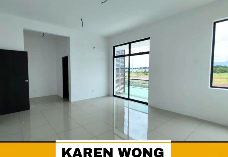 CORNER LOT SELL AT LOST AMAN PARC OPEN FACING 2 Storey SEMI DETACHED for Sale