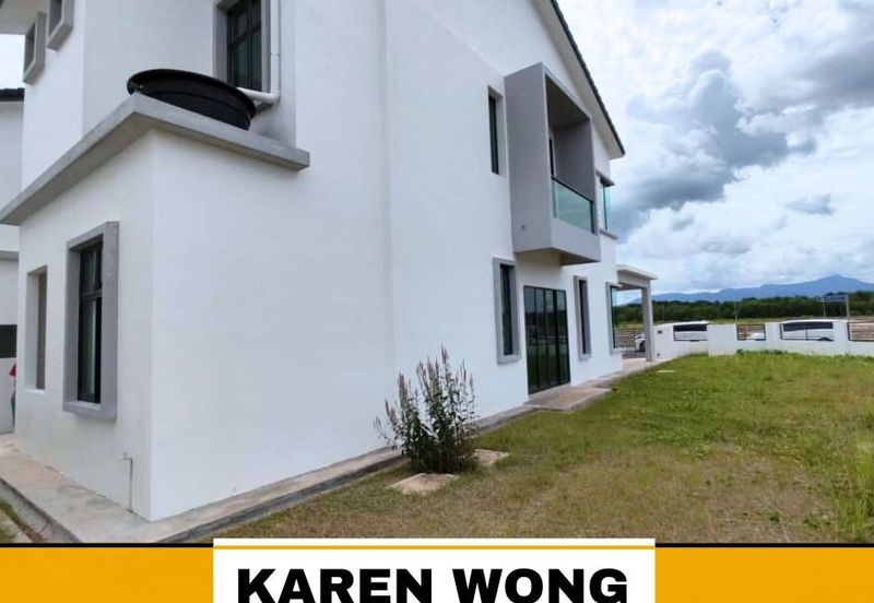 CORNER LOT SELL AT LOST AMAN PARC OPEN FACING 2 Storey SEMI DETACHED for Sale