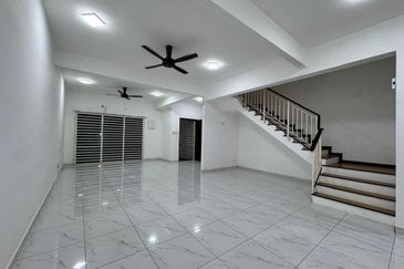 SALVIA, BUKIT BANYAN