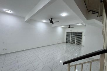 SALVIA, BUKIT BANYAN