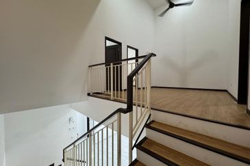 SALVIA, BUKIT BANYAN