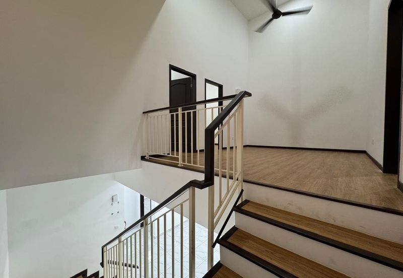 SALVIA, BUKIT BANYAN