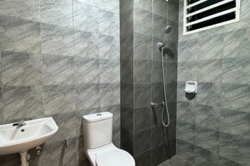 SALVIA, BUKIT BANYAN