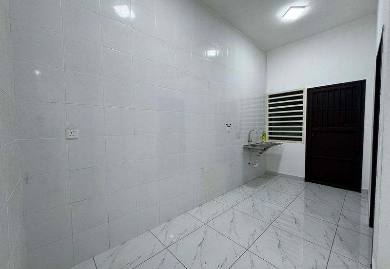 SALVIA, BUKIT BANYAN