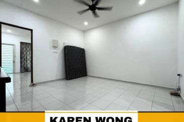 RENOVATED & PARTLY FURNISHED SP SAUJANA 2 Storey Terrace House for RENT