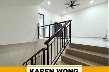 RENOVATED & PARTLY FURNISHED SP SAUJANA 2 Storey Terrace House for RENT