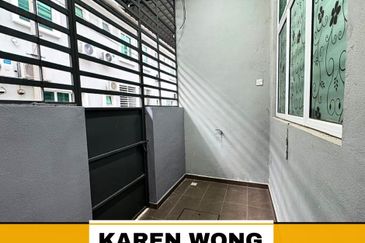 RENOVATED & PARTLY FURNISHED SP SAUJANA 2 Storey Terrace House for RENT