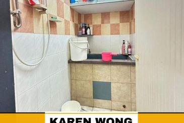 SELL BELOW MARKET VALUE TAMAN KELISA RIA 1 Storey Terrace for Sale