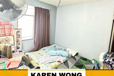 SELL BELOW MARKET VALUE TAMAN KELISA RIA 1 Storey Terrace for Sale