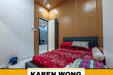 CORNER LOT FULLY FURNISHED BANDAR PUTERI HILL PARK House for RENT