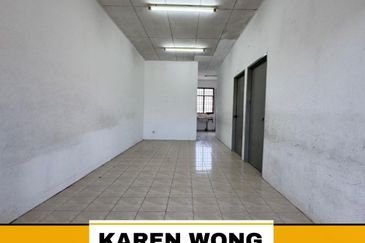 FULL LOAN & CASH BACK ANGGERIK BANDAR AMANJAYA Terrace House for Sale