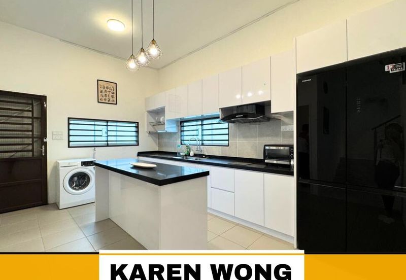 FACING PLAYGROUND WESTFIELD YARRA PARK 2 Storey SEMI DETACHED for Sale