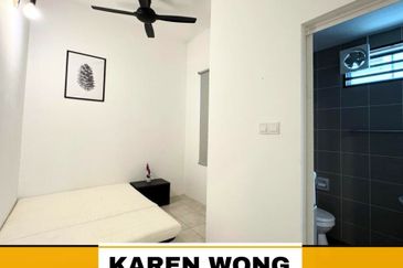 FACING PLAYGROUND WESTFIELD YARRA PARK 2 Storey SEMI DETACHED for Sale