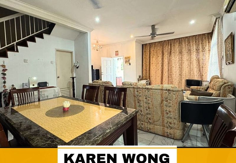 Bandar Laguna Merbok