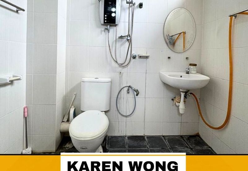 LONG PORCH NEAR CMART PERMATA HILL PARK 2.5 Storey Terrace House for Sale