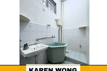 PARTLY FURNISHED TAMAN DESA ENGGANG 1 Storey SEMI DETACHED for RENT