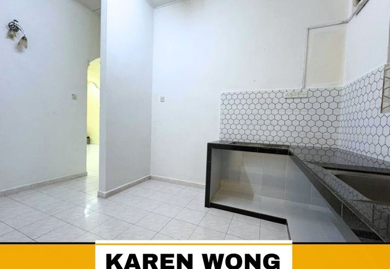 PARTLY FURNISHED TAMAN DESA ENGGANG 1 Storey SEMI DETACHED for RENT