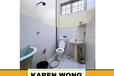 PARTLY FURNISHED TAMAN DESA ENGGANG 1 Storey SEMI DETACHED for RENT