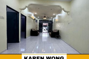 PARTLY FURNISHED TAMAN DESA ENGGANG 1 Storey SEMI DETACHED for RENT