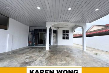 PARTLY FURNISHED TAMAN DESA ENGGANG 1 Storey SEMI DETACHED for RENT