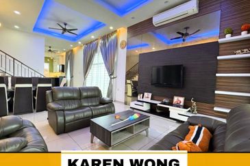 FULLY FURNISHED RENOVATED SP SAUJANA ENDLOT Double Storey Terrace for RENT