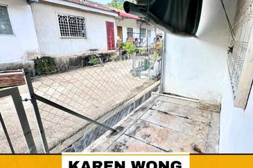 WALKING DISTANCE TO NEW CMART TAMAN CENGAL INDAH