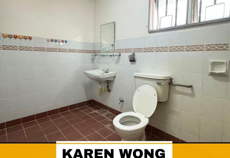 Bandar Laguna Merbok