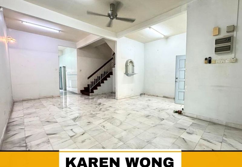 Bandar Laguna Merbok