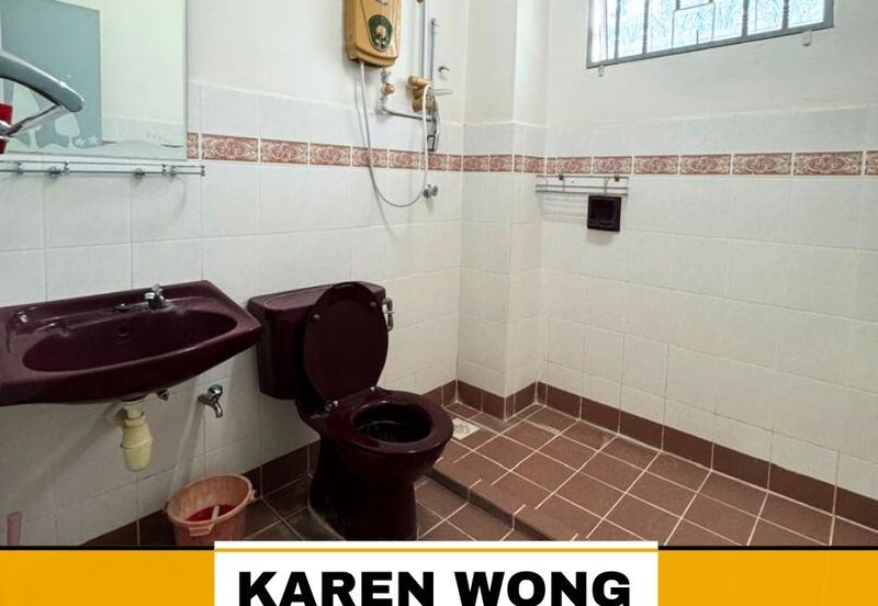 Bandar Laguna Merbok