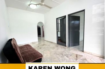 WALKING DISTANCE TO PASAR TAMAN RIA PARTLY FURNISHED House for Rent