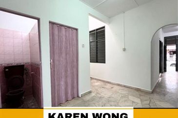 WALKING DISTANCE TO PASAR TAMAN RIA PARTLY FURNISHED House for Rent